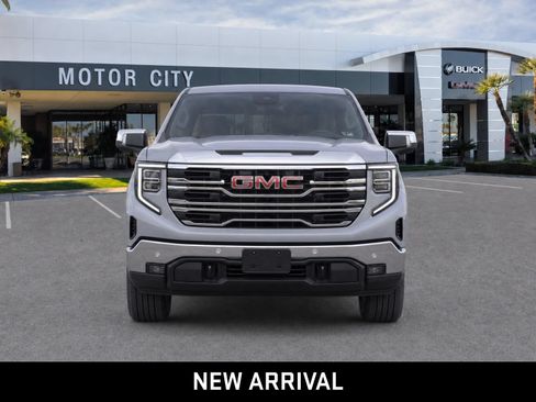 Certified 2023 GMC Sierra 1500 SLT w/ SLT Premium Package RWD image 5