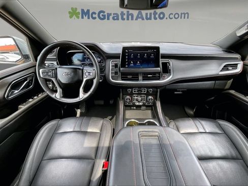 Used 2024 Chevrolet Suburban RST w/ Luxury Package AWD/4WD image 9