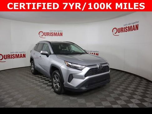 Used 2024 Toyota RAV4 XLE FWD image 15