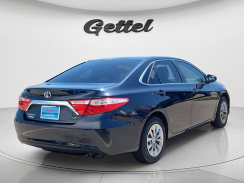 Used 2016 Toyota Camry LE FWD image 9