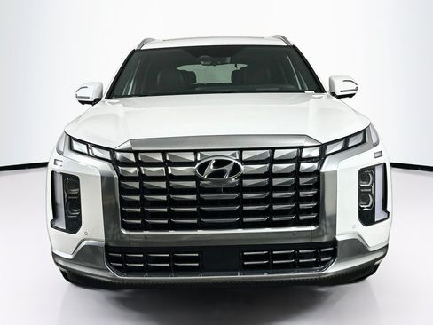 Used 2023 Hyundai Palisade Calligraphy AWD/4WD image 2