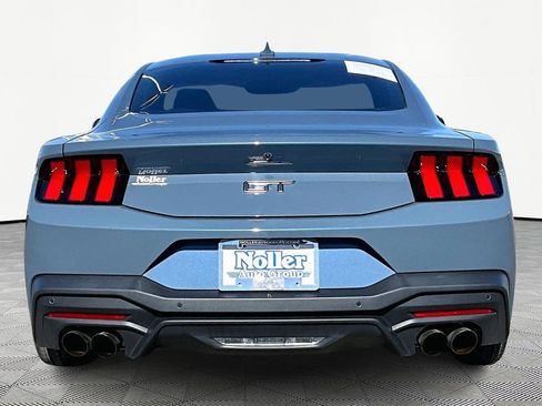 Used 2024 Ford Mustang GT Premium image 4