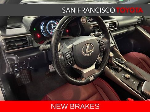 Used 2018 Lexus IS 300 F Sport image 13