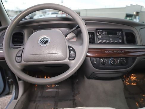 Used 2004 Mercury Grand Marquis GS image 35