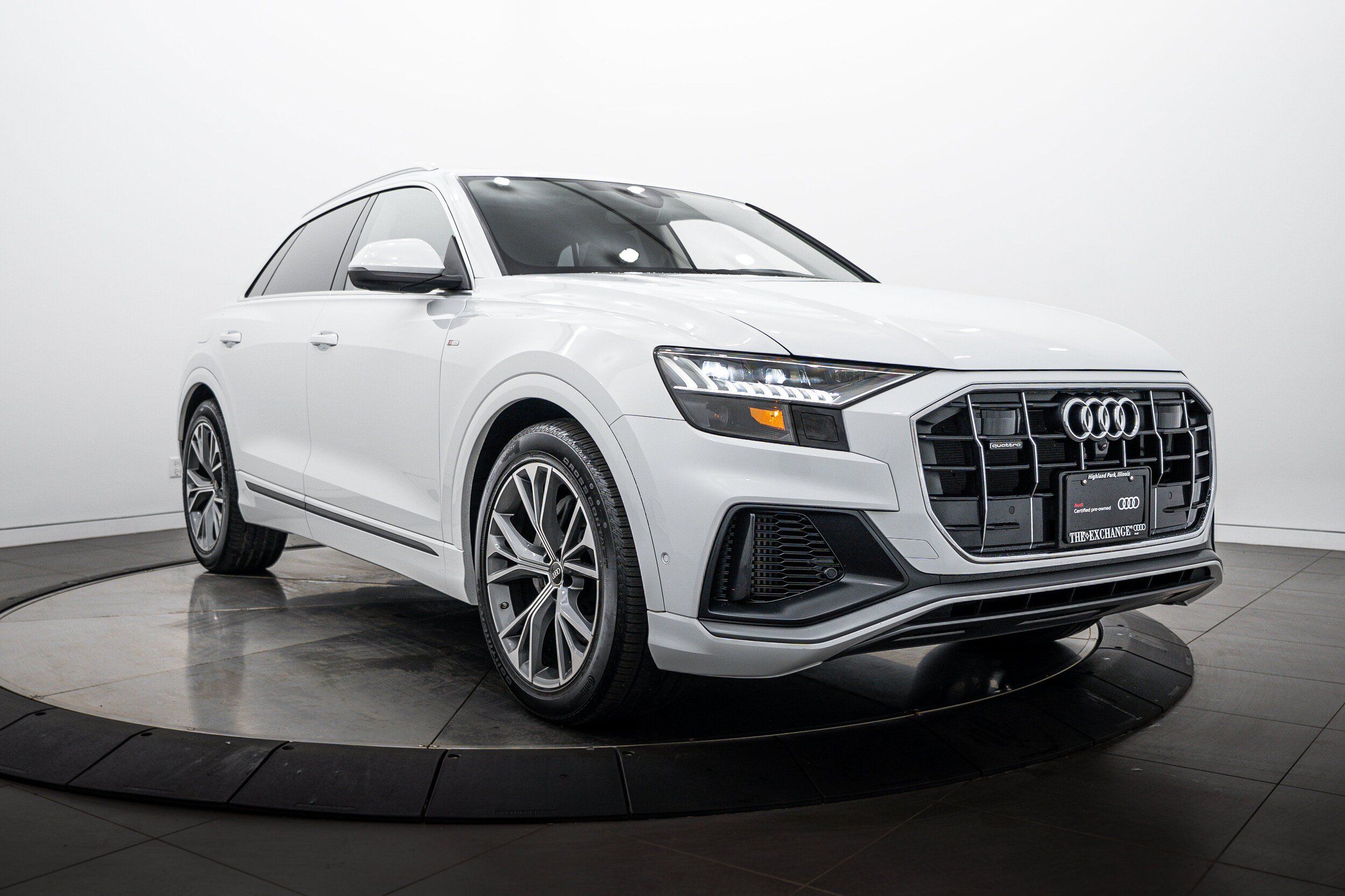 Certified 2023 Audi Q8 Prestige w/ Prestige Package AWD/4WD image 2