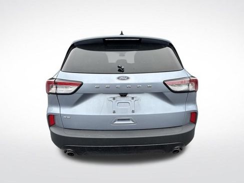 Used 2022 Ford Escape SE w/ SE Sport Appearance Package FWD image 4