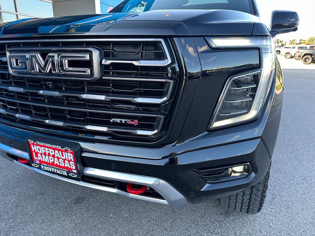 Used 2026 GMC Yukon AT4 Ultimate AWD/4WD image 7