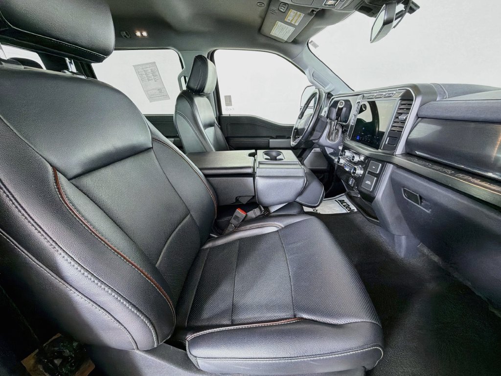 Used 2024 Ford F250 Lariat w/ Chrome Package AWD/4WD image 28