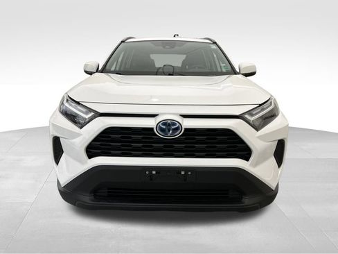 Used 2024 Toyota RAV4 XLE image 8
