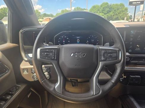 Used 2023 Chevrolet Silverado 1500 LT Trail Boss w/ Convenience Package II AWD/4WD image 27