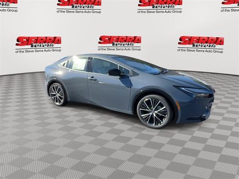 New 2026 Toyota Prius XLE image 10