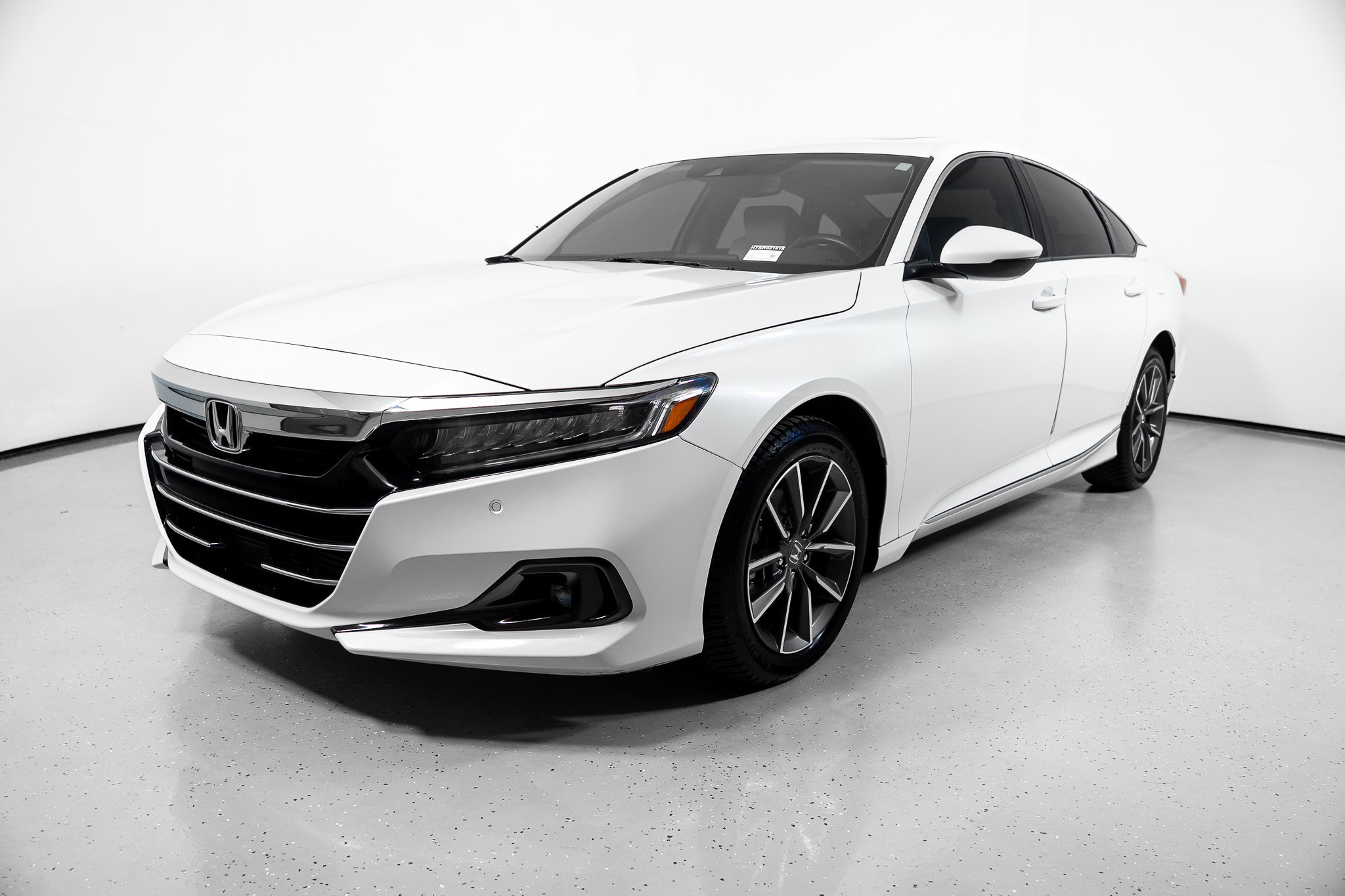 Used 2022 Honda Accord EX-L image 16