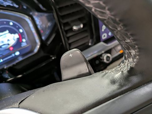 Used 2023 GMC Sierra 1500 Elevation w/ Elevation Premium Package image 19