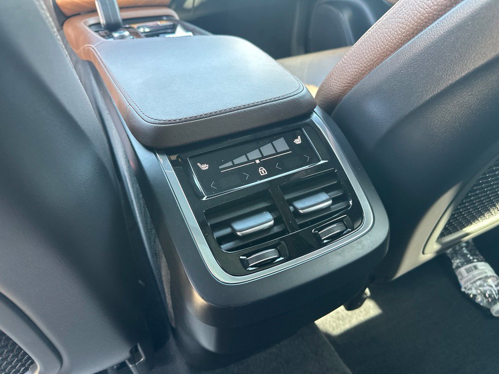 Used 2023 Volvo XC90 B6 Plus w/ Protection Package AWD/4WD image 15