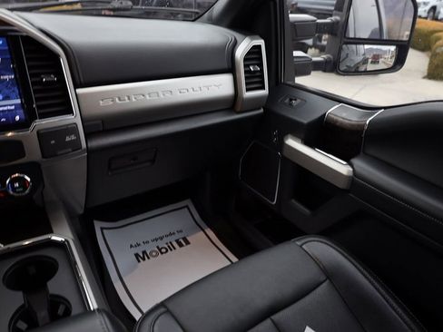 Used 2022 Ford F250 Lariat w/ Lariat Ultimate Package AWD/4WD image 20