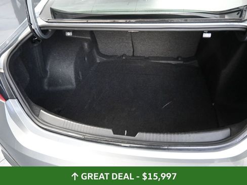 Used 2023 Chevrolet Malibu LT image 21