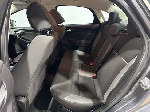 Used 2014 Ford Focus SE image 23