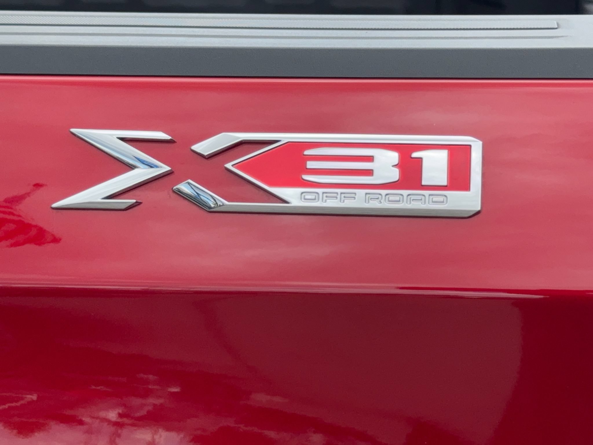 Used 2026 GMC Sierra 1500 SLT w/ SLT Premium Package AWD/4WD image 13