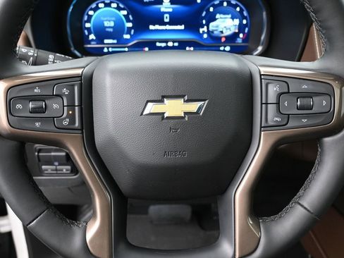 Used 2024 Chevrolet Tahoe High Country image 28