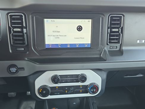 Used 2022 Ford Bronco 2-Door image 19