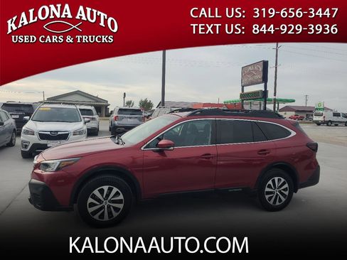 Used 2020 Subaru Outback Premium image 1