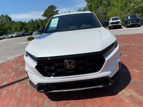 Certified 2025 Honda CR-V Sport-L image 4