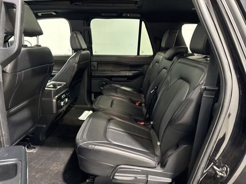 Used 2021 Ford Expedition Max Limited image 7