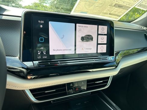 Used 2024 Volkswagen Atlas Cross Sport SEL Premium R-Line image 26