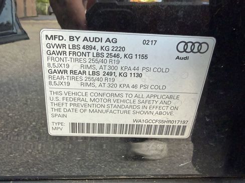 Used 2017 Audi Q3 2.0T Prestige w/ Prestige Package AWD/4WD image 92
