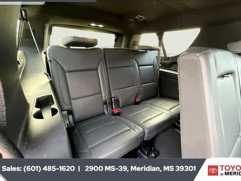 Used 2023 Chevrolet Suburban LT image 20