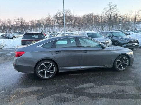 Used 2020 Honda Accord Sport image 10