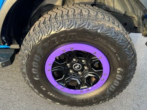 Used 2022 Ford Bronco Wildtrak image 26