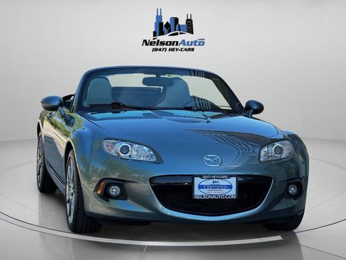 Used 2011 MAZDA MX-5 Miata Grand Touring RWD image 2