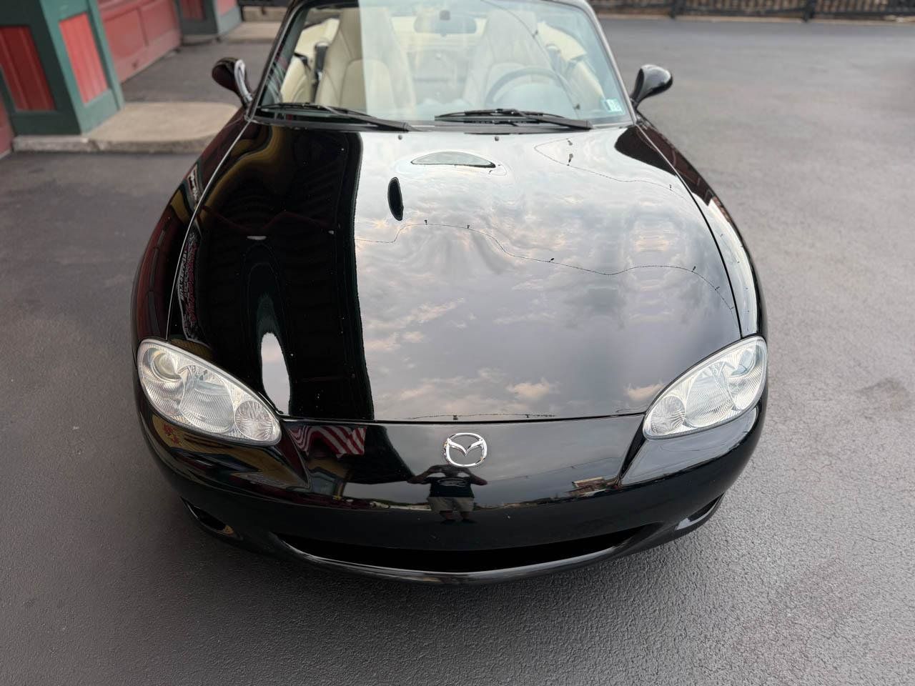 Used 2004 MAZDA MX-5 Miata LS RWD image 17