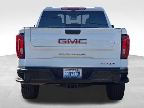 Used 2024 GMC Sierra 1500 AT4X AWD/4WD image 4
