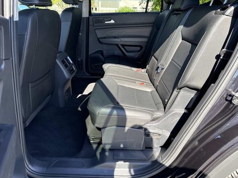 Used 2023 Volkswagen Atlas SE w/ Black Wheel Package AWD/4WD image 23