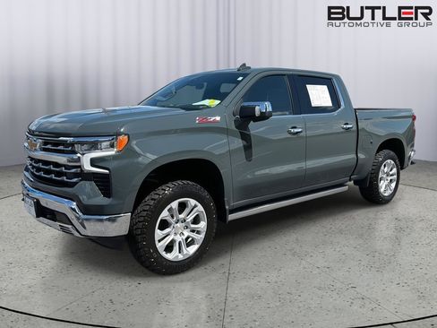Used 2025 Chevrolet Silverado 1500 LTZ AWD/4WD image 1