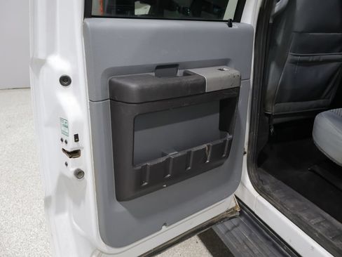 Used 2016 Ford F250 XLT w/ XLT Value Package AWD/4WD image 19