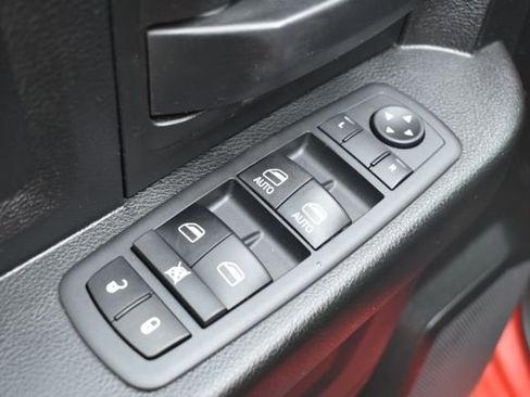 Used 2020 RAM 1500 Express w/ Wheel & Sound Group AWD/4WD image 19