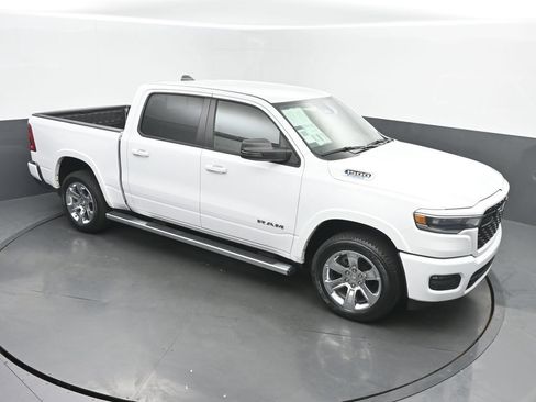 Used 2025 RAM 1500 Big Horn AWD/4WD image 48