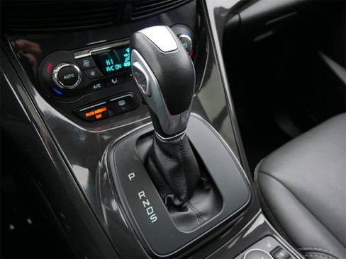 Used 2015 Ford Escape Titanium w/ Equipment Group 301A image 26