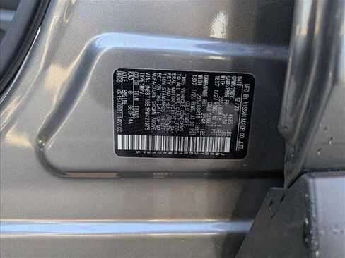 Used 2024 Nissan Rogue SV AWD/4WD image 30