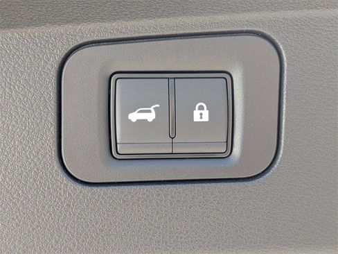 New 2025 Nissan Armada PRO-4X image 12