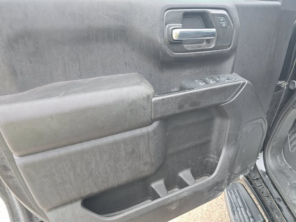 Used 2024 Chevrolet Silverado 1500 Custom RWD image 9