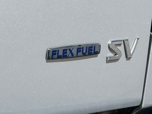 Used 2011 Nissan Titan SV RWD image 15