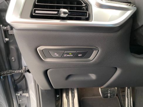 New 2026 BMW X7 M60i w/ Executive Package image 19