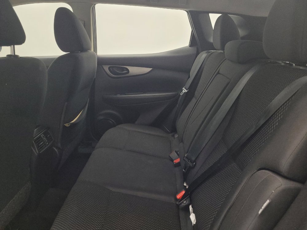 Used 2022 Nissan Rogue Sport S FWD image 18