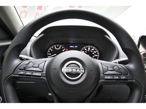 New 2025 Nissan Sentra S image 11