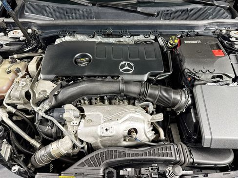 Used 2021 Mercedes-Benz CLA 250 4MATIC image 14