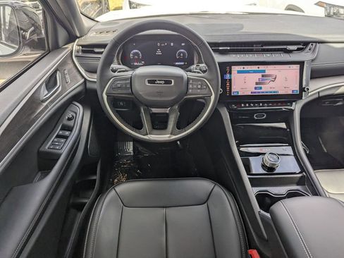 New 2026 Jeep Grand Cherokee L Limited RWD image 11